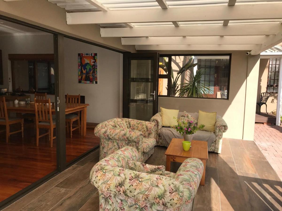 Bayside Guesthouse Port Elizabeth Exterior photo
